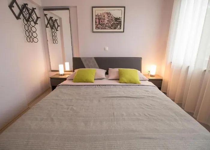 公寓 Serdo 洛夫兰